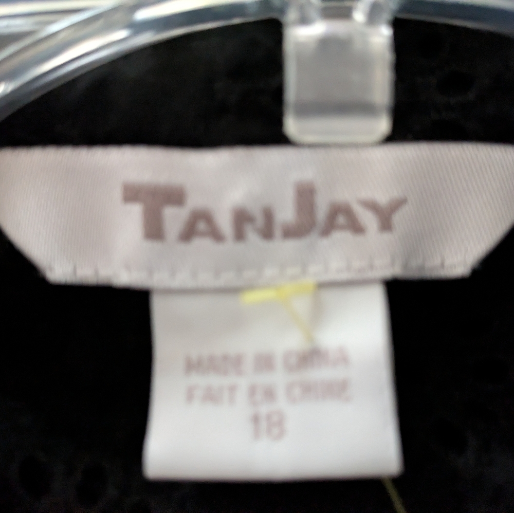 Eyelet Jacket - Picture 11 of 11
